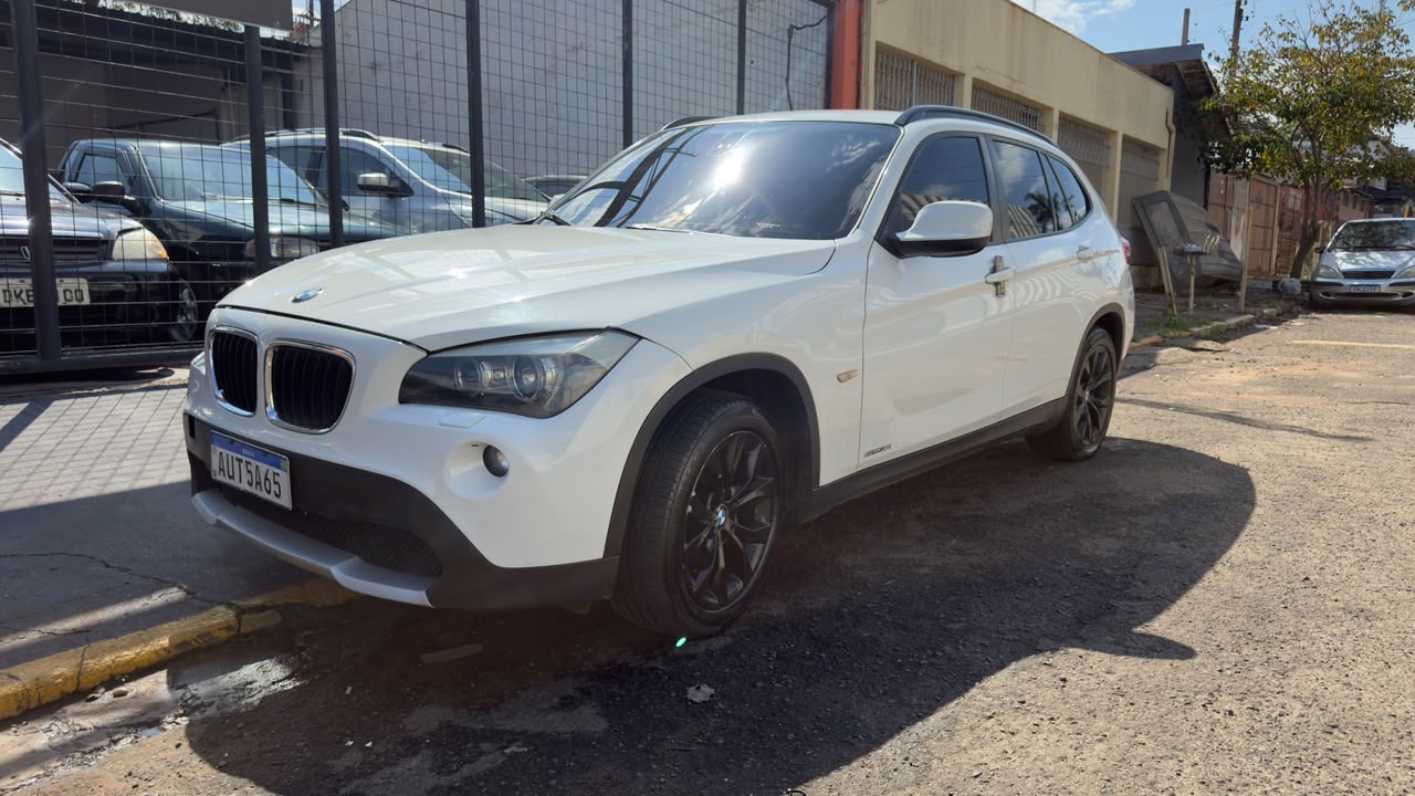BMW X1 18i
